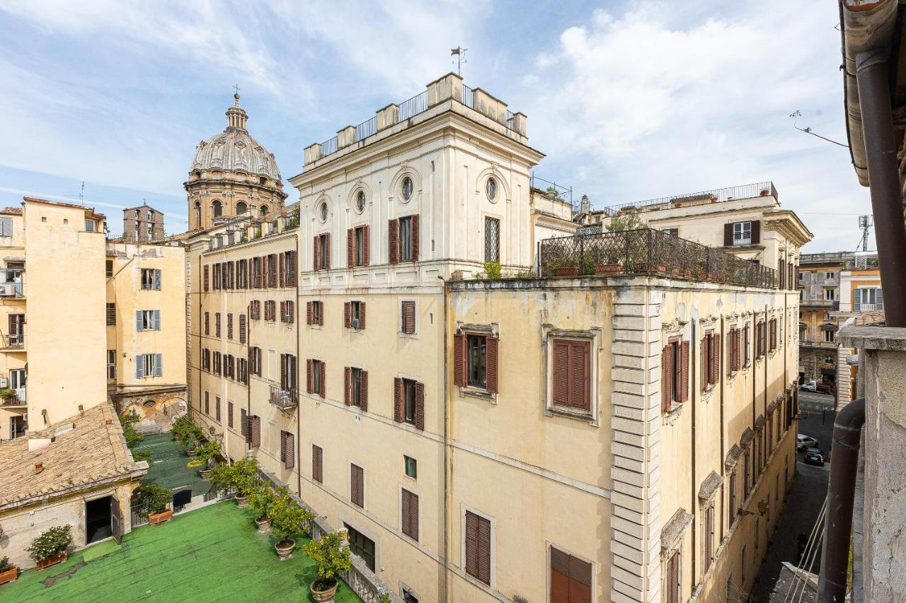 Campo De' Fiori Penthouse-Rental In Rome Buitenkant foto