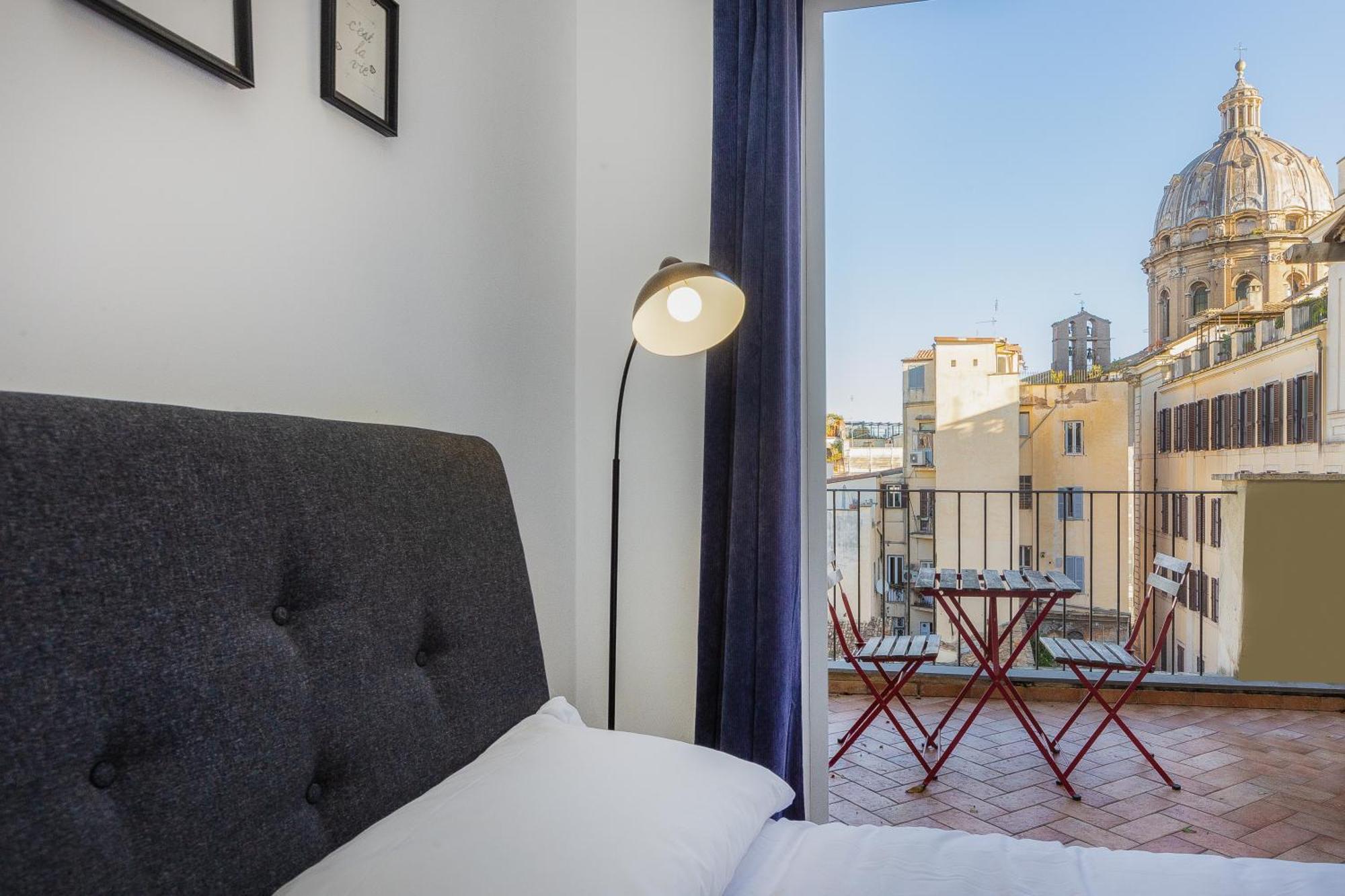 Campo De' Fiori Penthouse-Rental In Rome Buitenkant foto